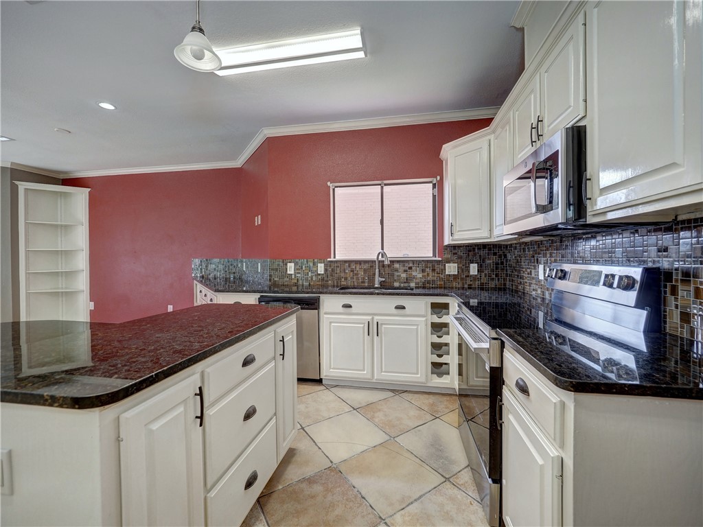 8206 Etienne Drive Corpus Christi TX 78414