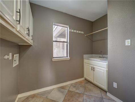 8206 Etienne Drive Corpus Christi TX 78414