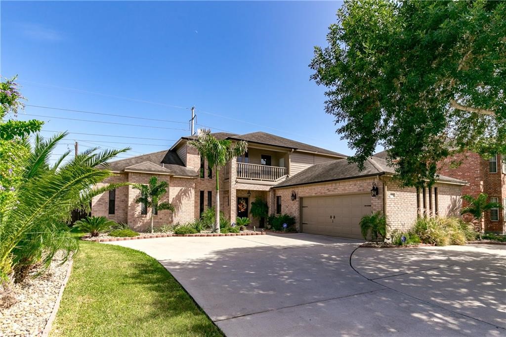 8206 Etienne Drive Corpus Christi TX 78414