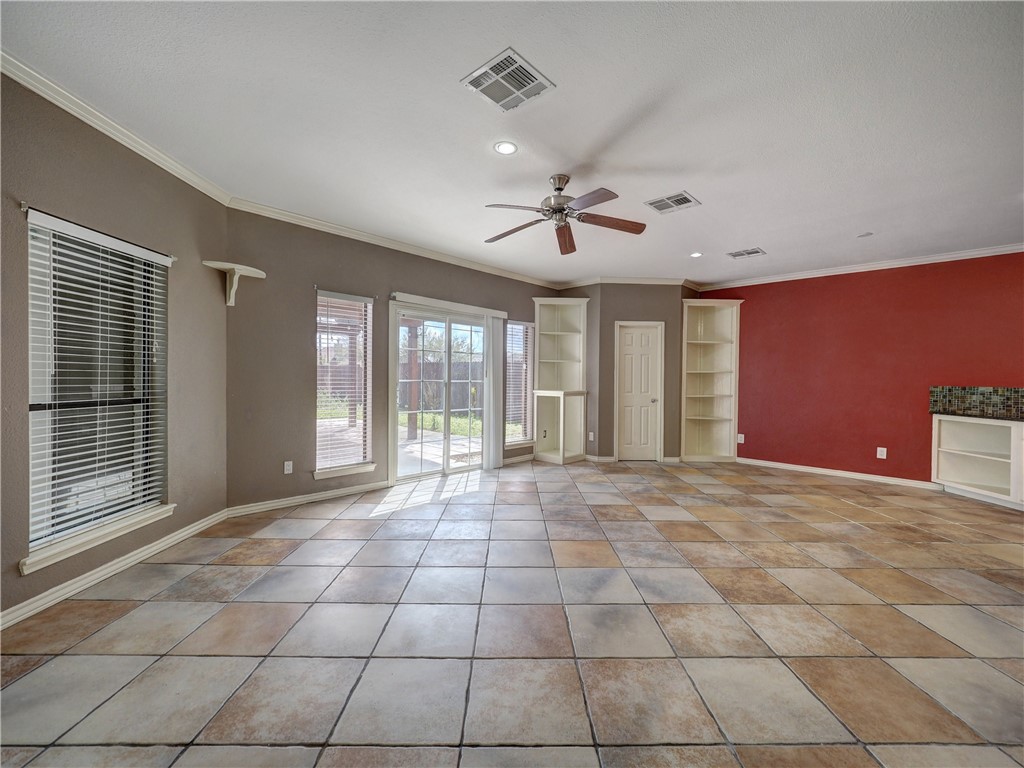 8206 Etienne Drive Corpus Christi TX 78414