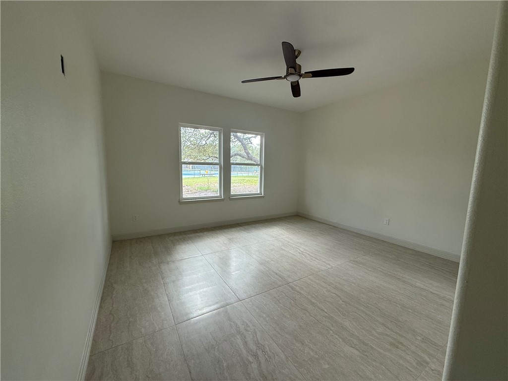 104 Oakmont Drive Rockport TX 78382