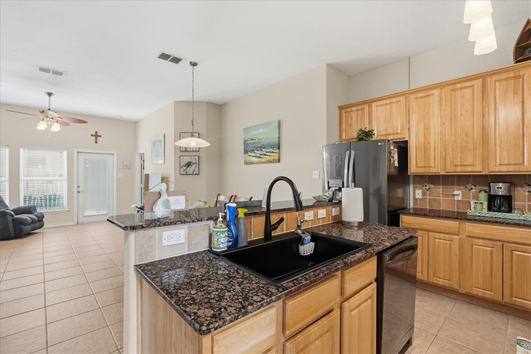 15118 Leeward Drive 202 Corpus Christi TX 78418