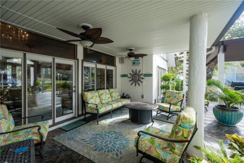 2313 Harbor Drive Rockport TX 78382