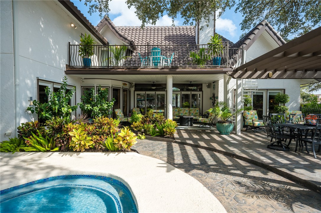 2313 Harbor Drive Rockport TX 78382