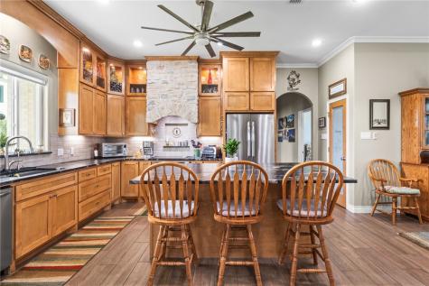 318 House Avenue Sandia TX 78383