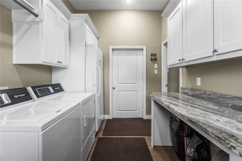 318 House Avenue Sandia TX 78383