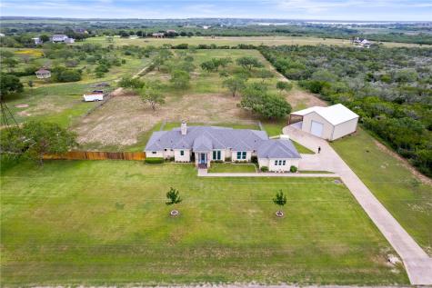 318 House Avenue Sandia TX 78383