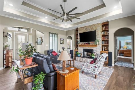 318 House Avenue Sandia TX 78383