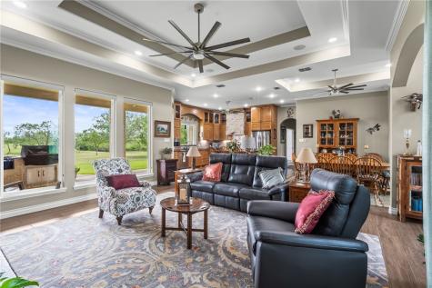 318 House Avenue Sandia TX 78383