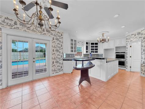 4502 Thoreau Corpus Christi TX 78410