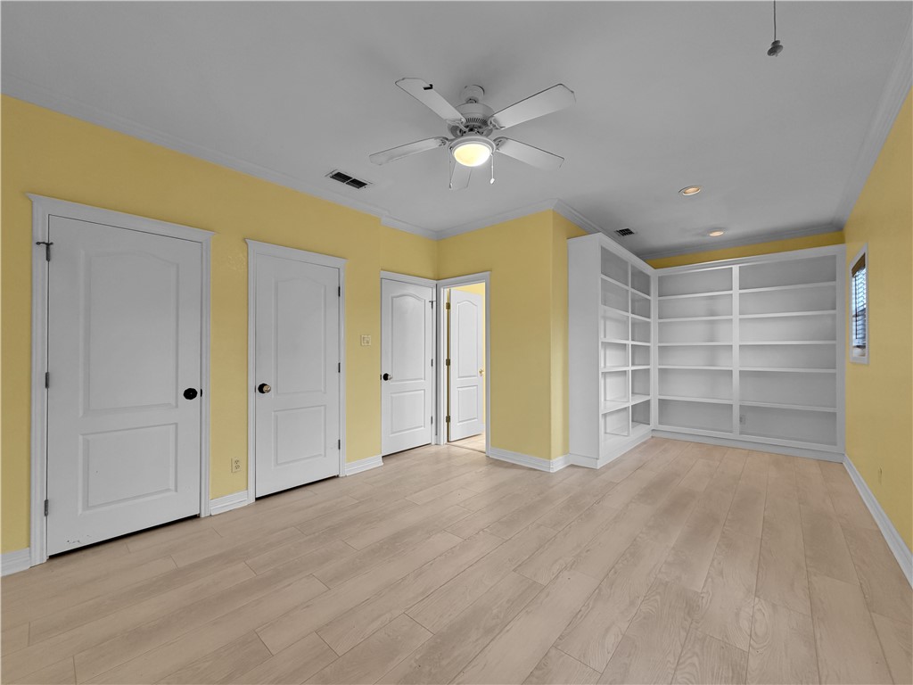 4502 Thoreau Corpus Christi TX 78410