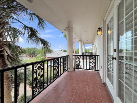 4502 Thoreau Corpus Christi TX 78410