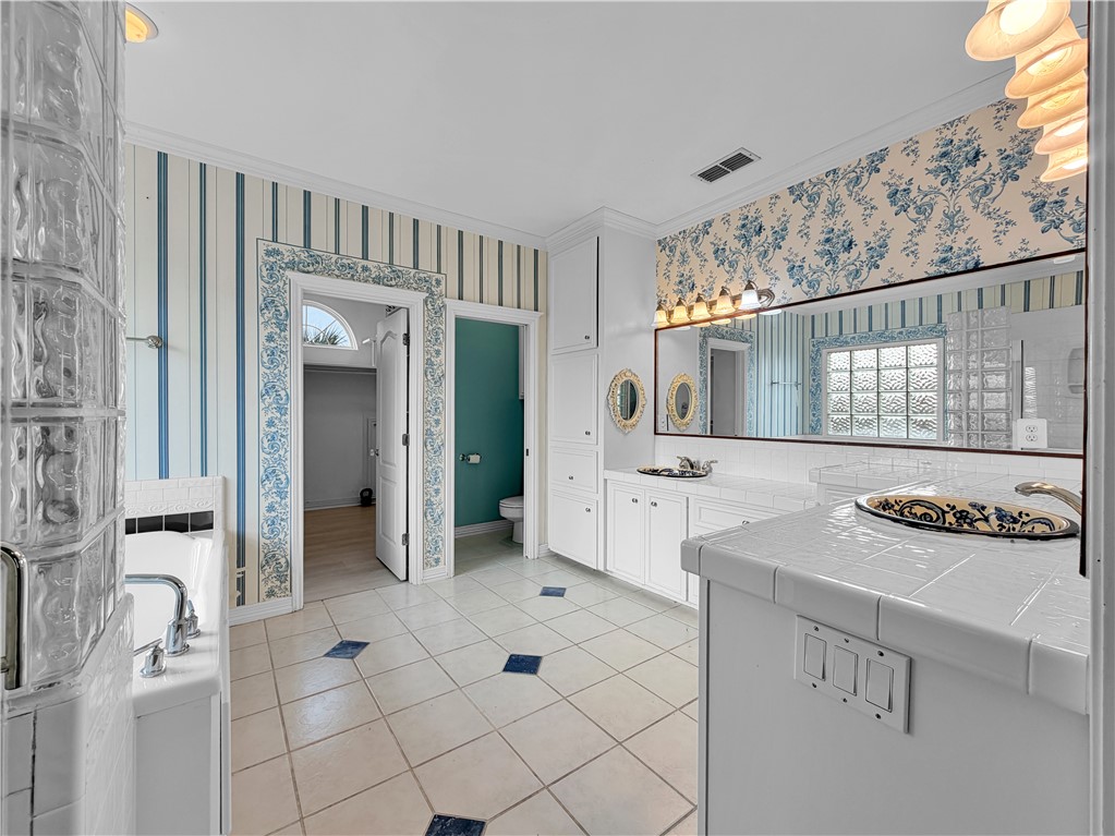 4502 Thoreau Corpus Christi TX 78410