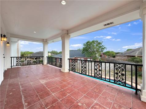 4502 Thoreau Corpus Christi TX 78410