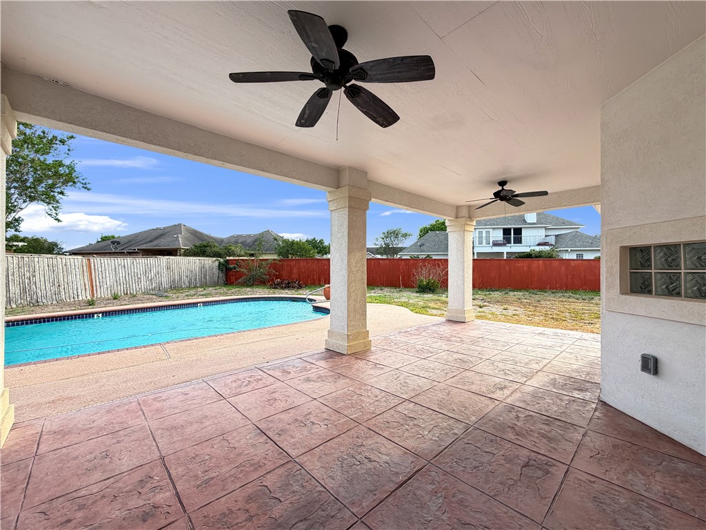 4502 Thoreau Corpus Christi TX 78410