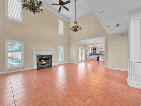 4502 Thoreau Corpus Christi TX 78410