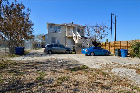 1426 S Brownlee Boulevard Corpus Christi TX 78404