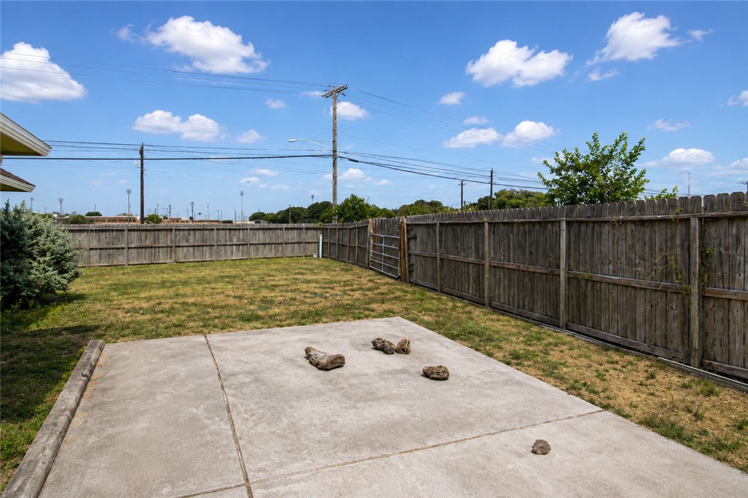 10302 Hill Country Corpus Christi TX 78410