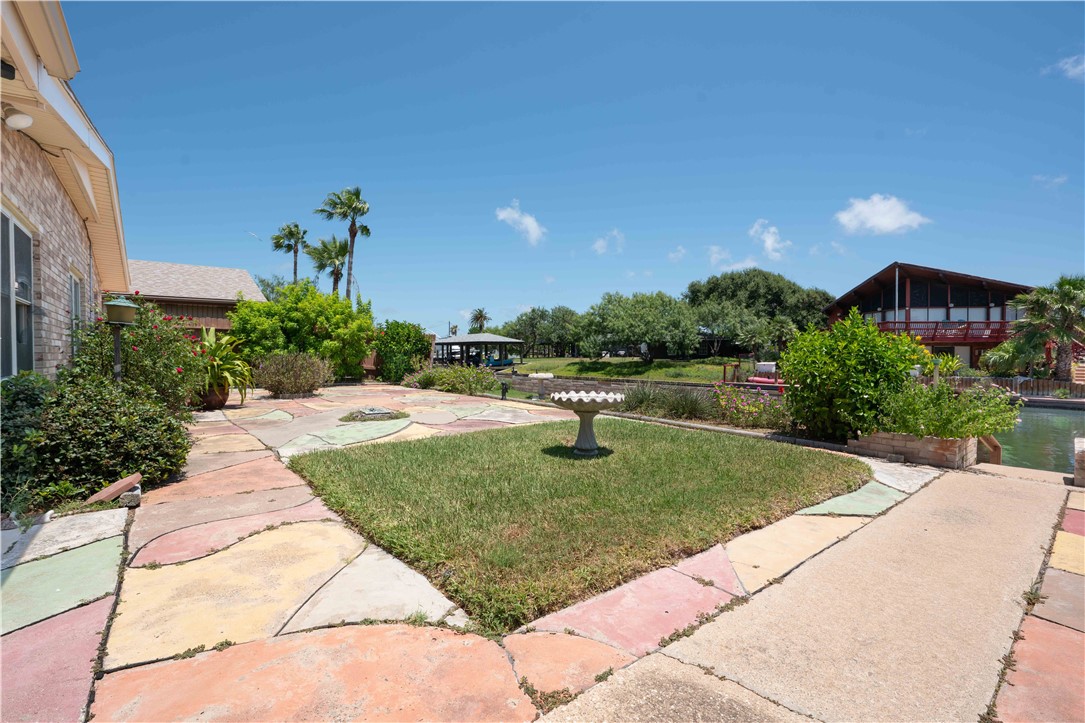 3313 Laguna Shores Corpus Christi TX 78418