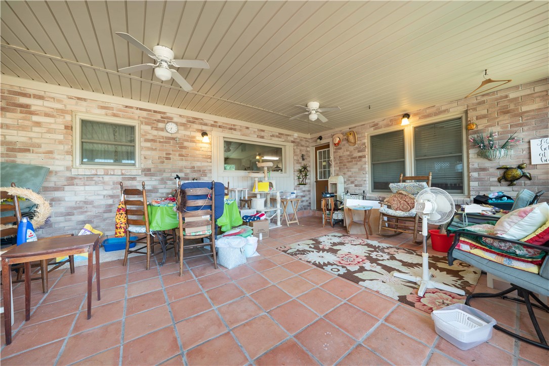 3313 Laguna Shores Corpus Christi TX 78418