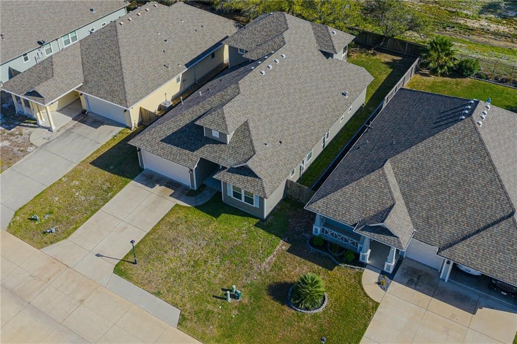 125 Shadow Moss Rockport TX 78382
