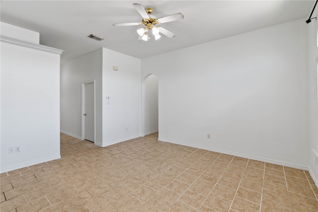 6718 Riding Wind Drive Corpus Christi TX 78414