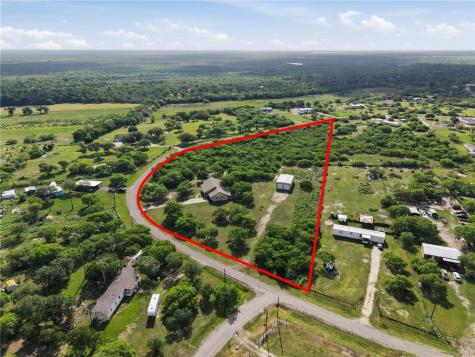118 Agape Drive Woodsboro TX 78393