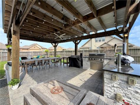 7914 Todd Hunter Drive Corpus Christi TX 78414