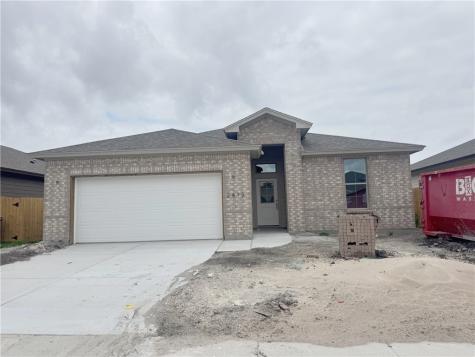 2613 Westeros Street Corpus Christi TX 78415