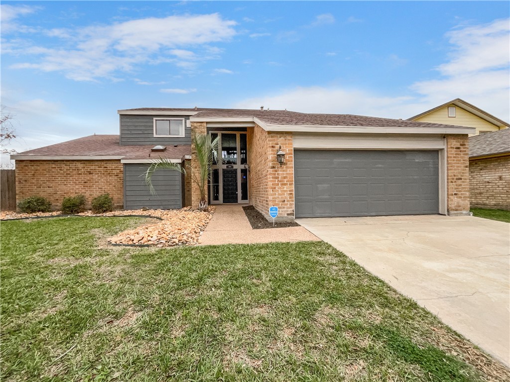 111 Seco Drive Portland TX 78374
