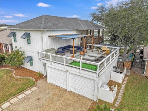 104 Lands End Street Rockport TX 78382