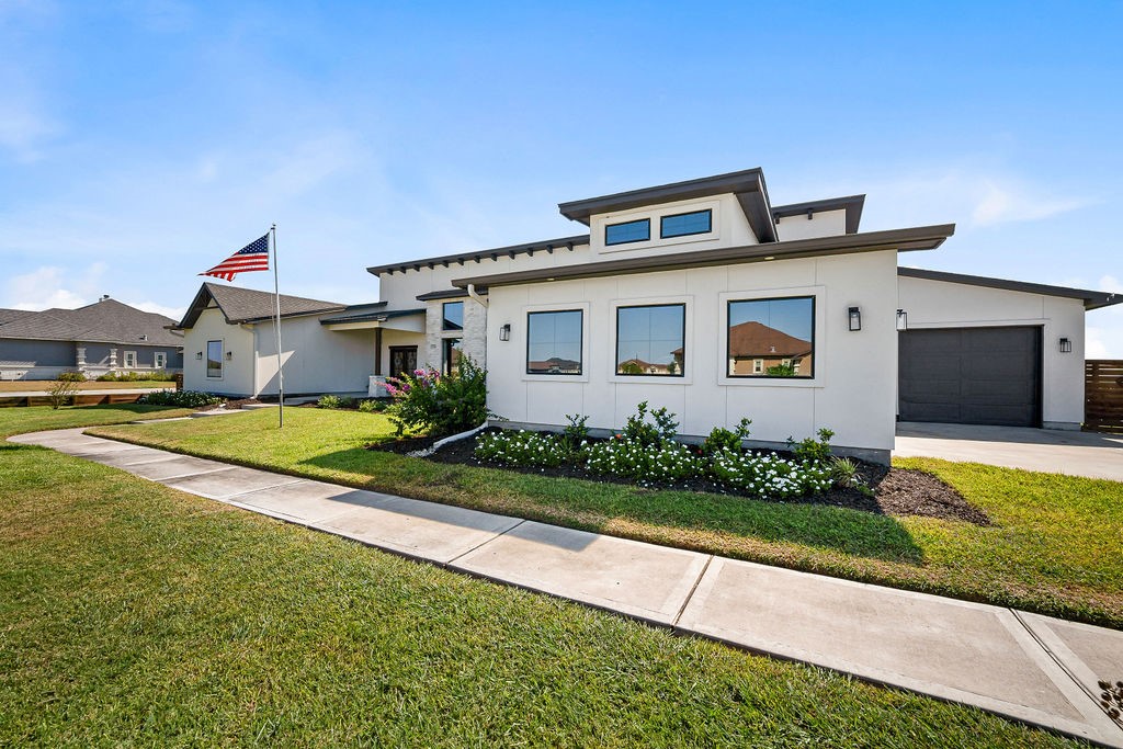 2326 Loxley Drive Corpus Christi TX 78415