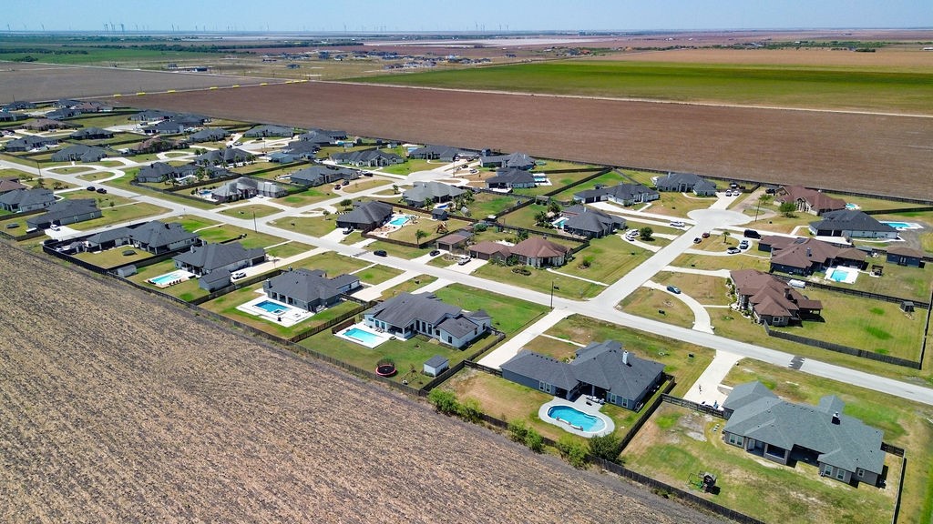 2326 Loxley Drive Corpus Christi TX 78415