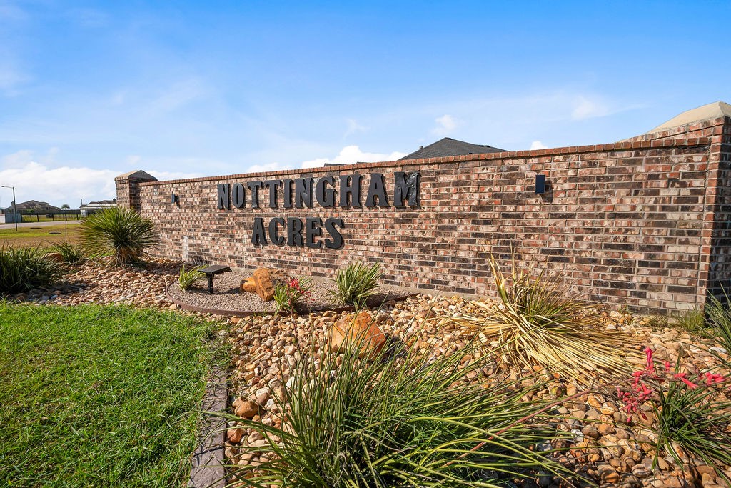 2326 Loxley Drive Corpus Christi TX 78415