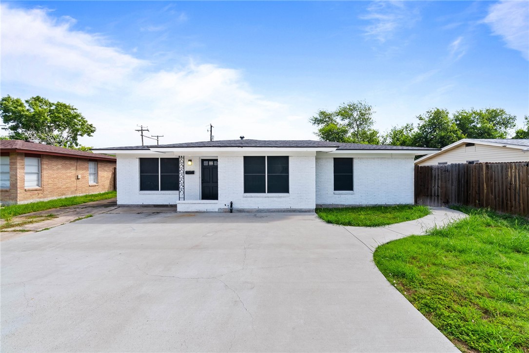 4126 Barnes Street Corpus Christi TX 78411