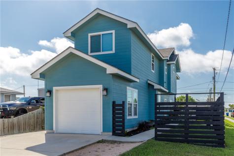 135 10th Street Port Aransas TX 78373