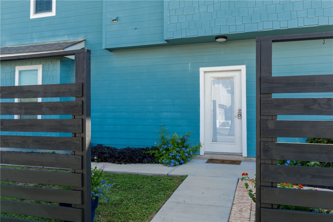 135 10th Street Port Aransas TX 78373