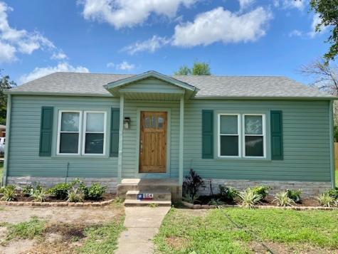 604 E Warren Avenue Kingsville TX 78363