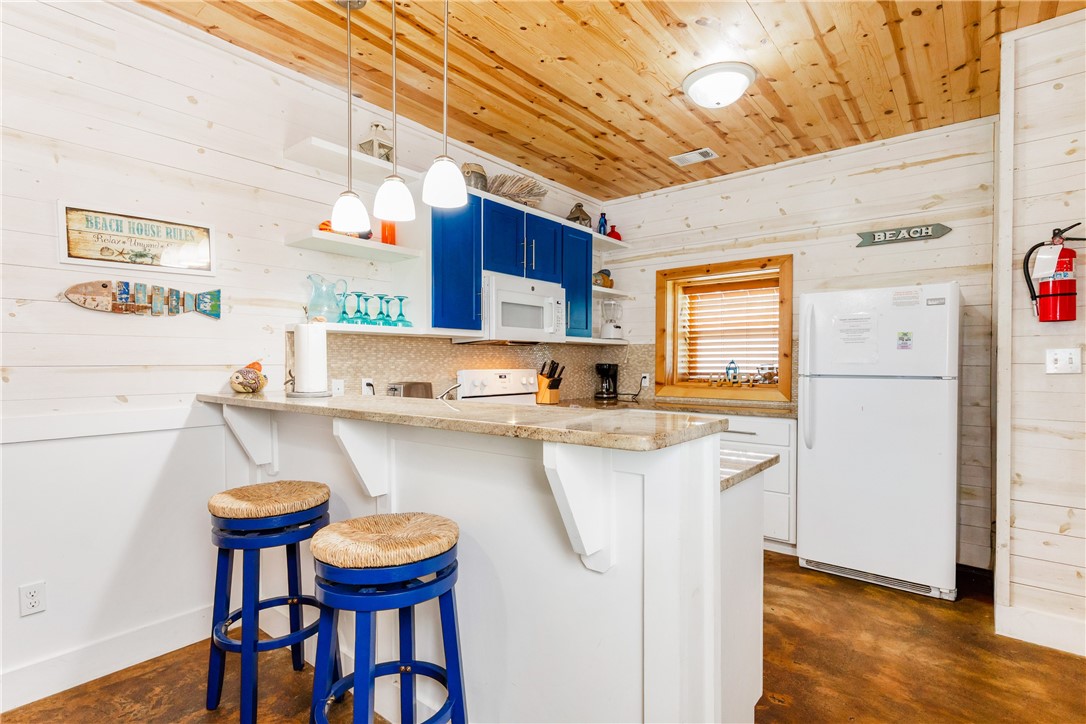 2120 S 11th Street 401 Port Aransas TX 78373