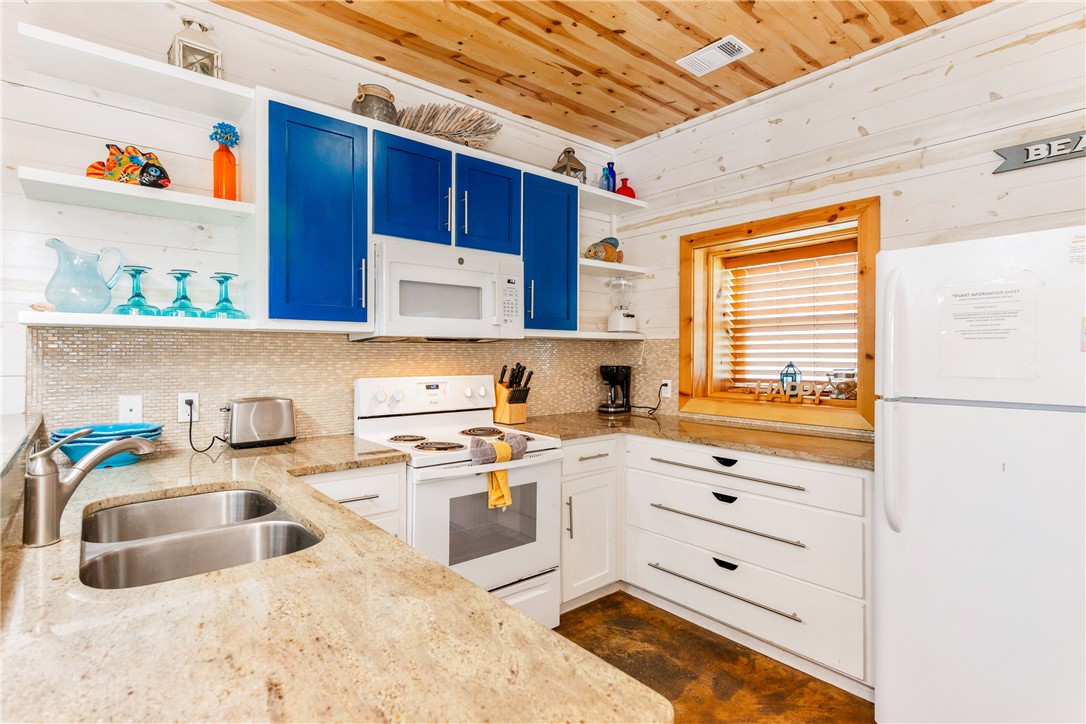2120 S 11th Street 401 Port Aransas TX 78373