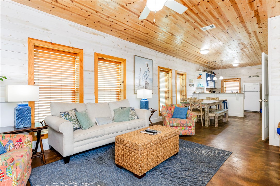 2120 S 11th Street 401 Port Aransas TX 78373