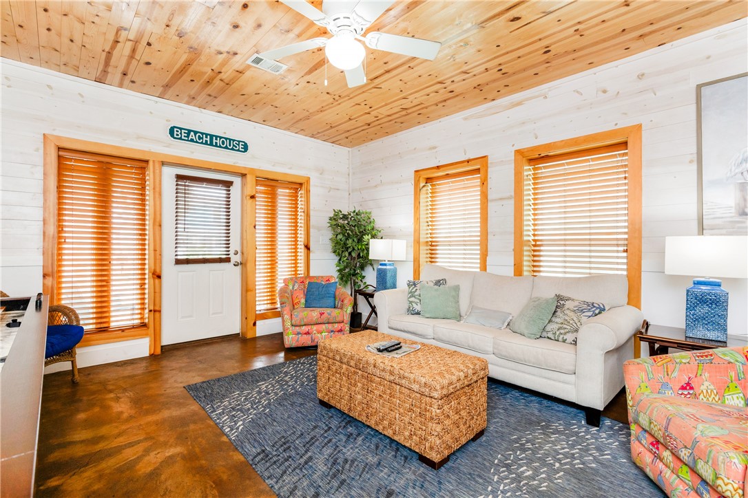 2120 S 11th Street 401 Port Aransas TX 78373