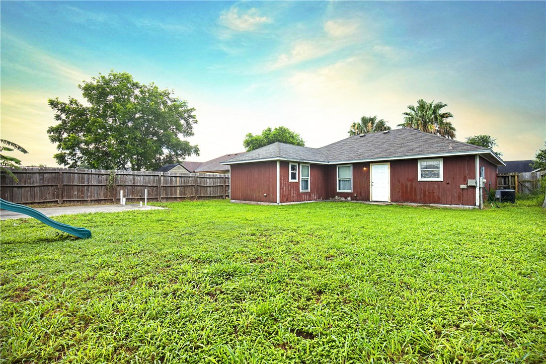 5834 Skylark Drive Corpus Christi TX 78408