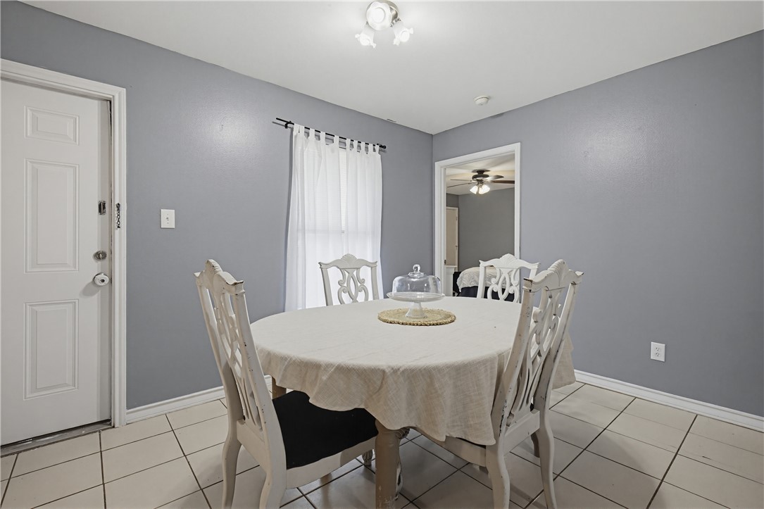 5834 Skylark Drive Corpus Christi TX 78408