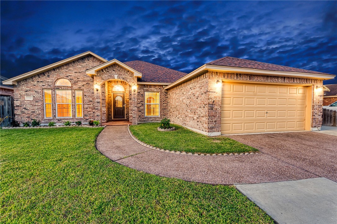 6818 Guinevere Street Corpus Christi TX 78414