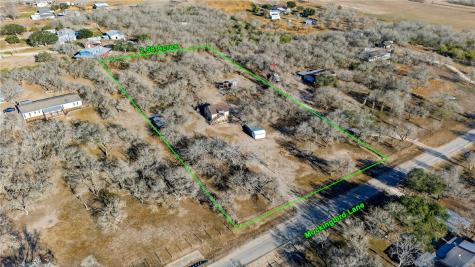 5752 Mockingbird Lane Mathis TX 78368