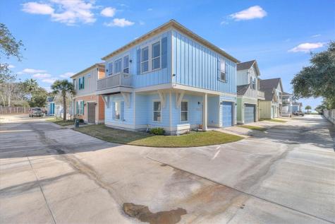 305 Sailhouse Way Rockport TX 78382