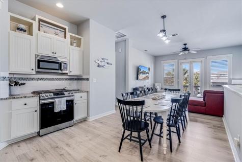 305 Sailhouse Way Rockport TX 78382
