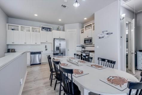 305 Sailhouse Way Rockport TX 78382