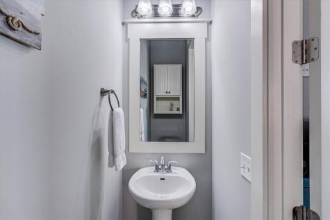 305 Sailhouse Way Rockport TX 78382